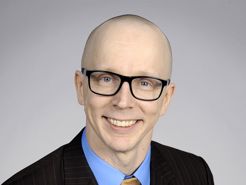 Materiaalikemian ja -tekniikan professori Jarkko J. Saarinen Itä-Suomen yliopistosta.